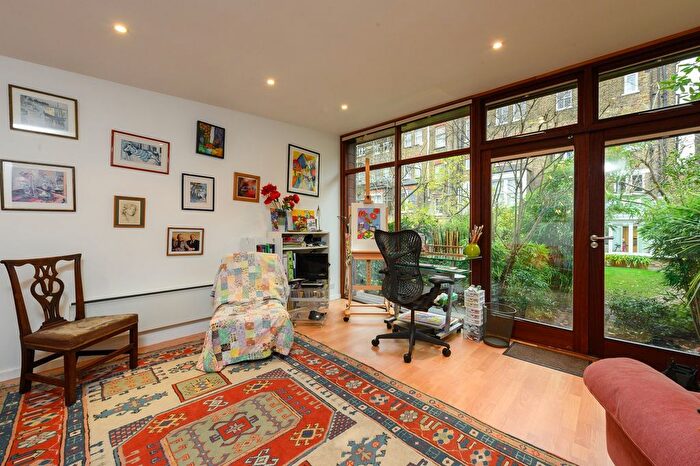 2 Bedroom Flat For Sale In Goldhurst Terrace, South Hampstead, NW6