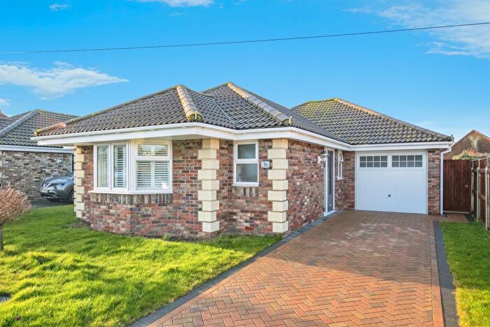 3 Bedroom Detached Bungalow For Sale In Stratford Road, Holland-On-Sea, Clacton-On-Sea, CO15