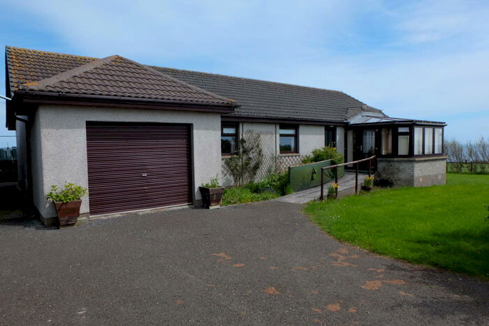 3 Bedroom Detached House For Sale In Greystones, KW1