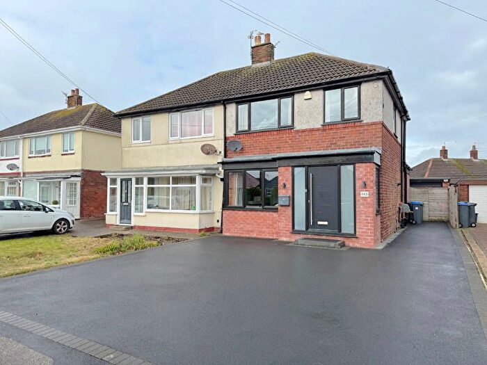 3 Bedroom Semi-detached House For Sale In Luton Road, Thornton-Cleveleys, FY5