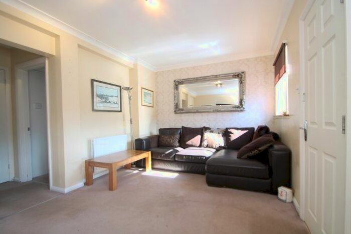 1 Bedroom Maisonette To Rent In Tatsfield, Westerham, TN16