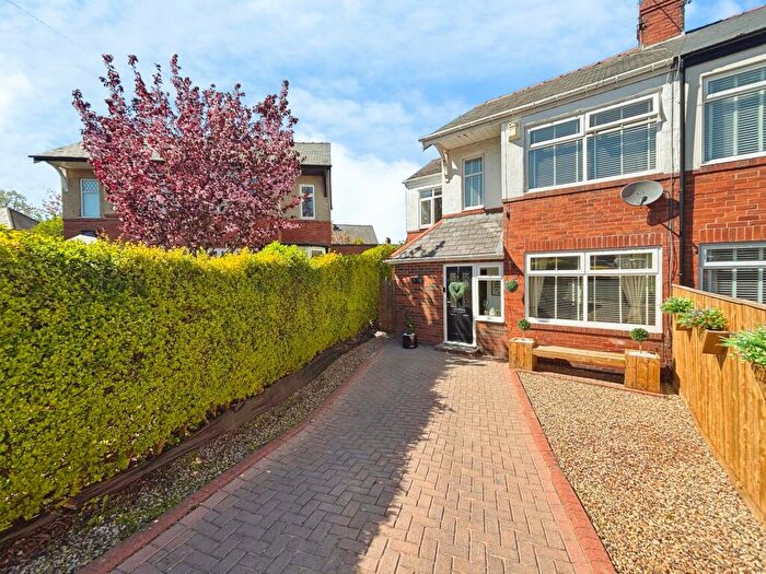 3 Bedroom Semi-Detached House For Sale In Garthfield Corner, Westerhope, Newcastle Upon Tyne, NE5