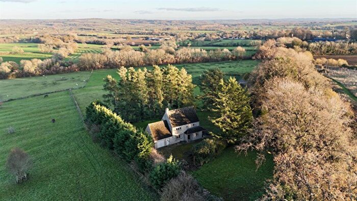 3 Bedroom Detached House For Sale In Donnington, Moreton-In-Marsh, GL56