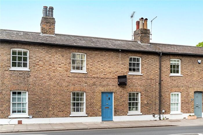 3 Bedroom Terraced House For Sale In Richmond Road, Twickenham, TW1