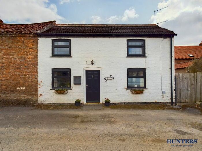 4 Bedroom Cottage For Sale In Nunburnholme, York, YO42