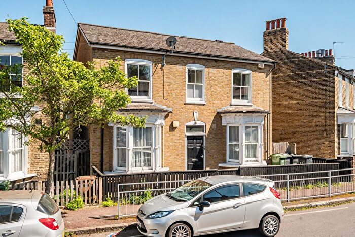 6 Bedroom Terraced House For Sale In Camplin Street, London, SE14