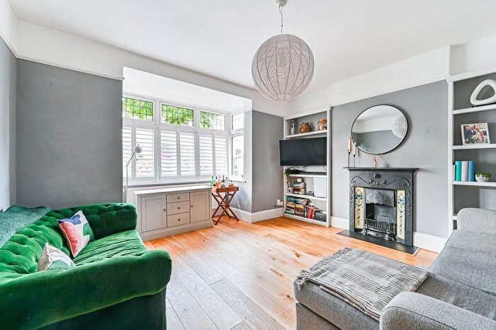 4 Bedroom Semi-Detached House To Rent In Milestone Road, London, Crystal Palace, London, SE19