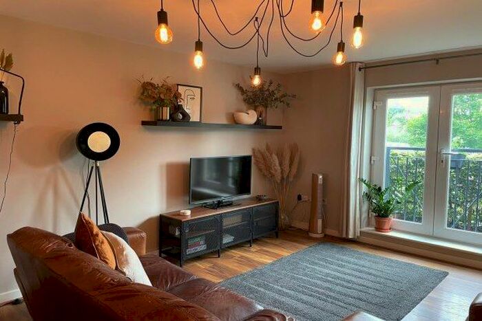 2 Bedroom Flat To Rent In Hobby Way, Cannock WS11