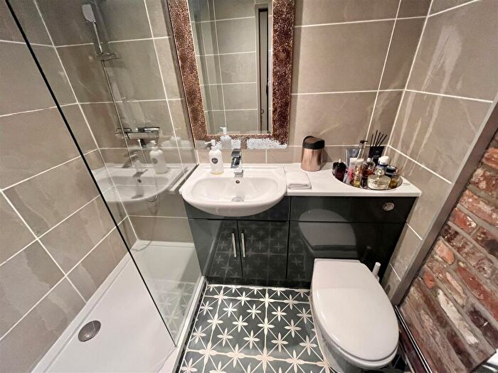 3 Bedroom End Of Terrace House For Sale In Clifton Street, Alderley Edge, SK9