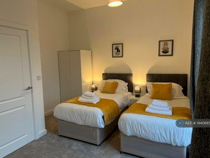 2 Bedroom Terraced House To Rent In Parkes Avenue, Birmingham, B12