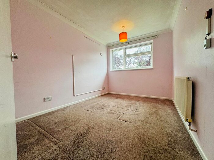 3 Bedroom End Of Terrace House To Rent In Peverells Wood Avenue, Chandler's Ford, Eastleigh, SO53