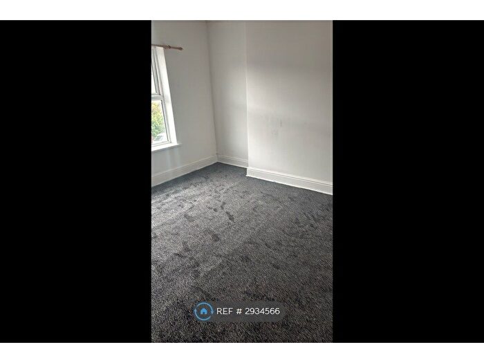 3 Bedroom Terraced House To Rent In Alexandra Road, Grimsby, DN31