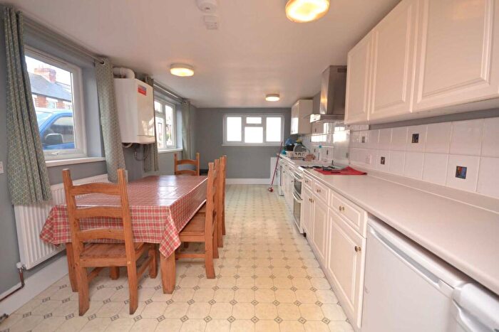 5 Bedroom Terraced House To Rent In Addington Road, Reading, RG1