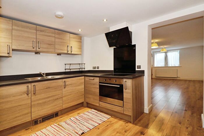 1 Bedroom Flat For Sale In Fishponds Road, Bristol, BS16