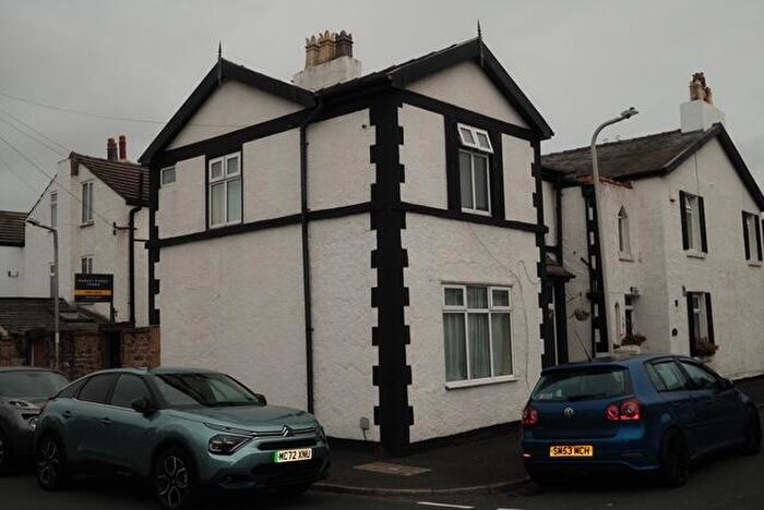 2 Bedroom Cottage For Sale In Cable Road, CH47