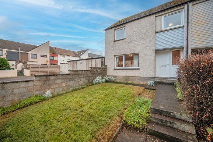 3 Bedroom End Terrace House For Sale In Fraser Road, Dingwall, IV15