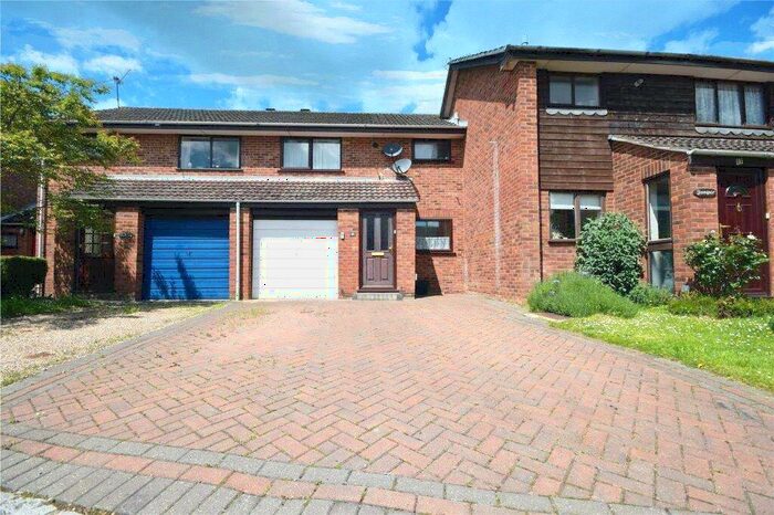 3 Bedroom Terraced House To Rent In Agincourt Close, Wokingham, Berkshire, RG41