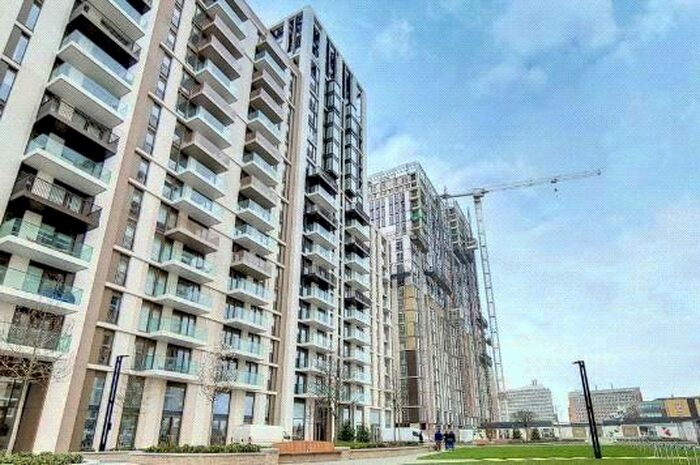 1 Bedroom Flat To Rent In Belvedere Row Apartments, London, W12