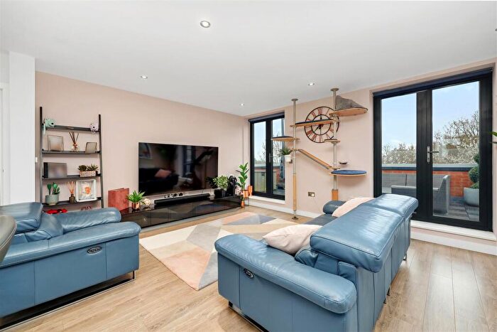 2 Bedroom Flat For Sale In Dollis Hill Lane, London, NW2