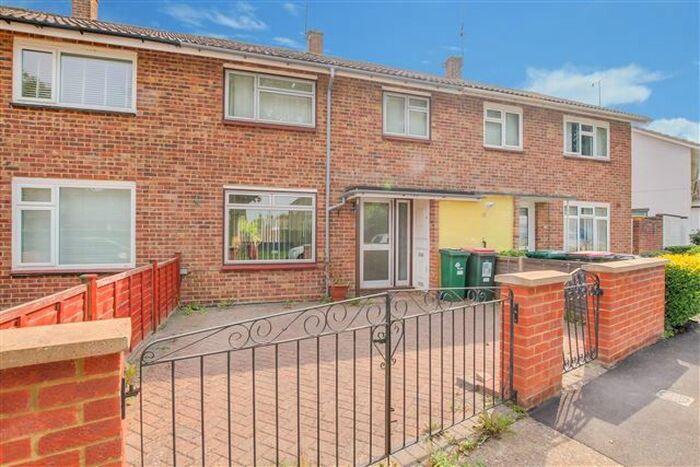 3 Bedroom Terraced House To Rent In Shackleton Road, Crawley RH10