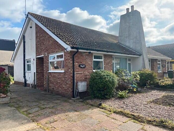 Bungalow To Rent In John Road, Gorleston, Great Yarmouth, Norfolk, NR31