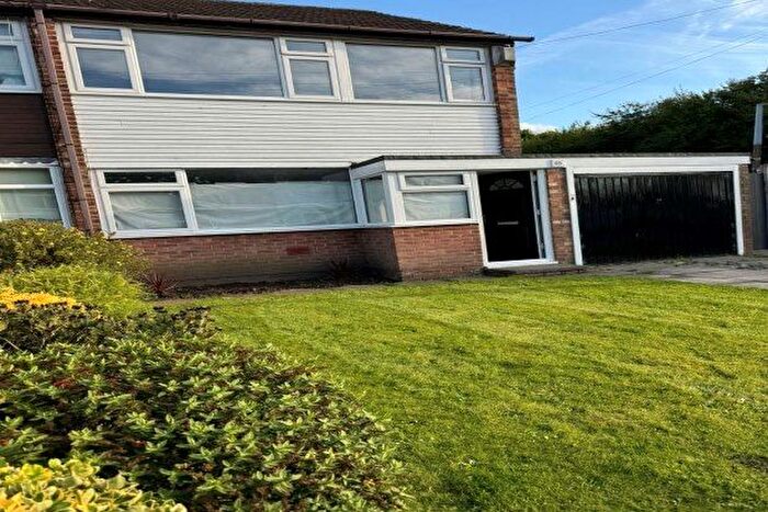 3 Bedroom Semi-Detached House To Rent In Longfold, Liverpool, L31