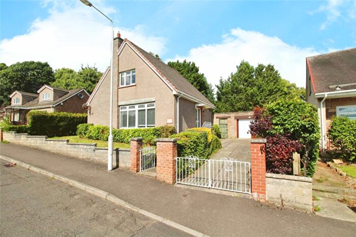 3 Bedroom Detached House To Rent In Knowehead Road, Crossford, Dunfermline, Fife, KY12