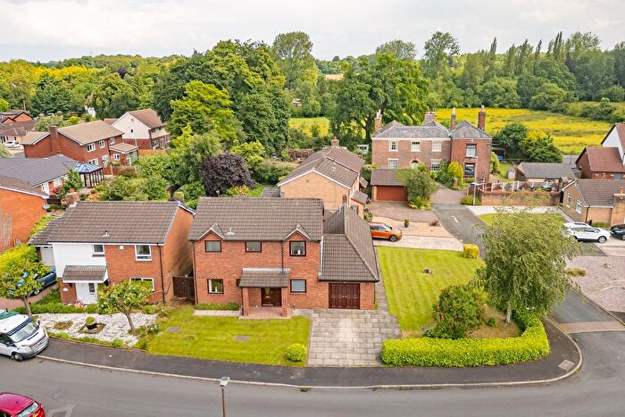 3 Bedroom Detached House For Sale In Elmridge, Leigh, WN7