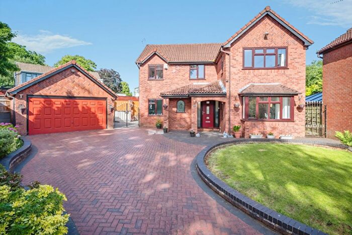 4 Bedroom Detached House For Sale In Newton Grove, Fearnhead, Warrington, Cheshire, WA2