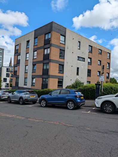 2 Bedroom Flat To Rent In Firpark Close, Glasgow, G31