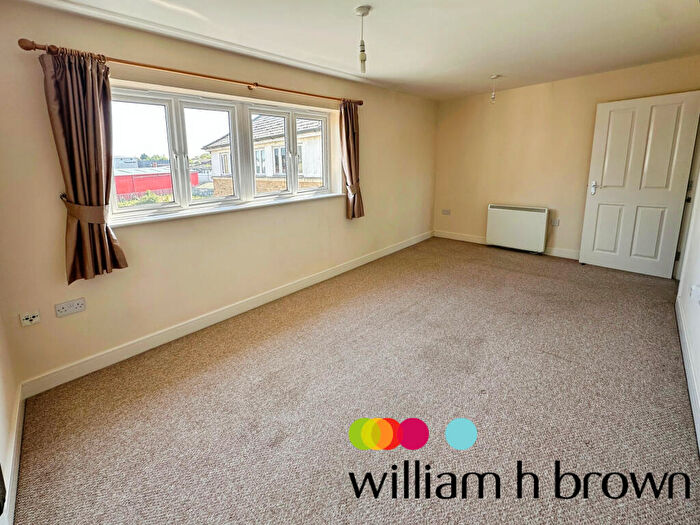 2 Bedroom Apartment To Rent In Holden Close, Braintree, CM7