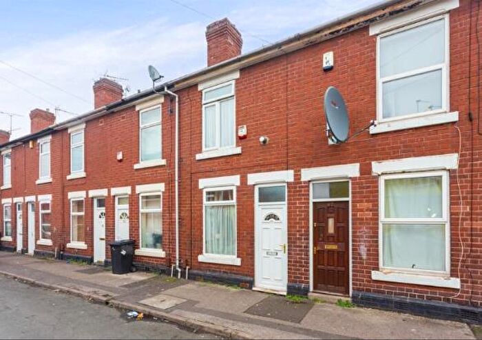 2 Bedroom Terraced House To Rent In Holcombe Street, Derby, DE23
