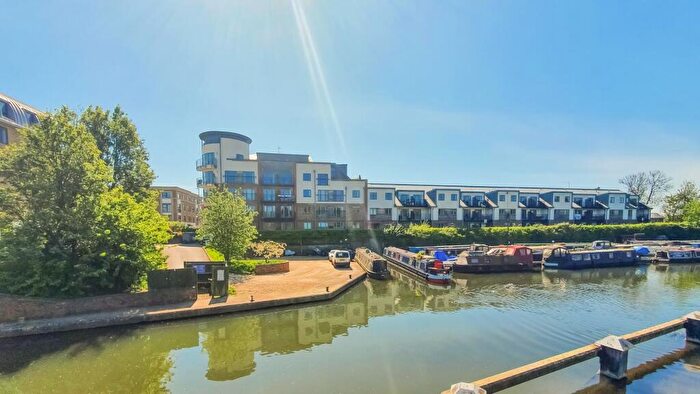 2 Bedroom Apartment To Rent In The Waterfront, Hertford, SG14