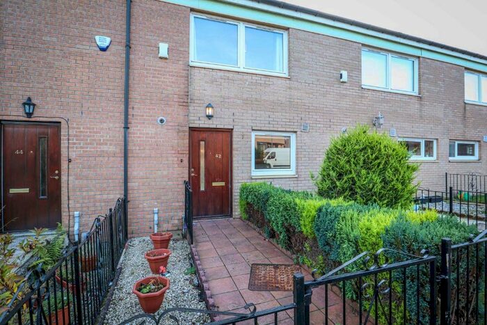 3 Bedroom Terraced House To Rent In Campbell Street, Maryhill, Glasgow, G20