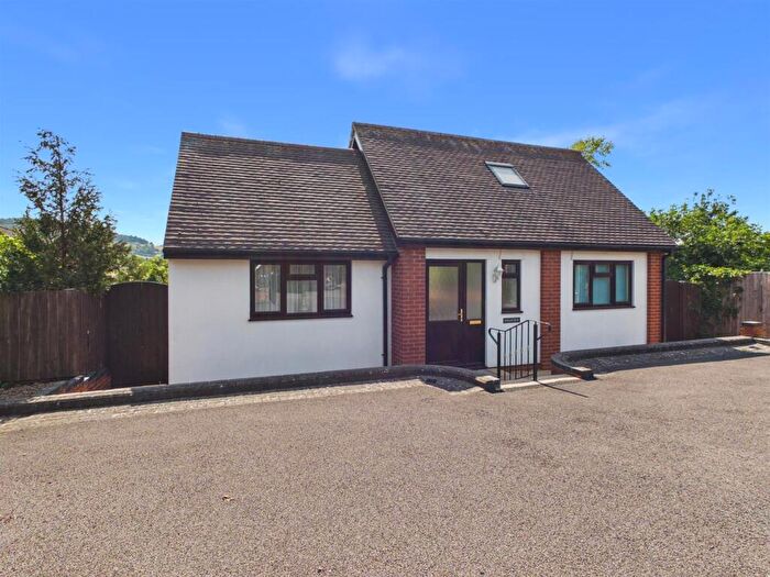 2 Bedroom Detached House For Sale In Henley Bank Lane, Brockworth, Gloucester, GL3