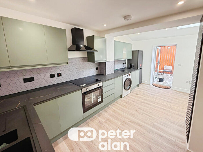 1 Bedroom Flat To Rent In Crwys Road, CF24