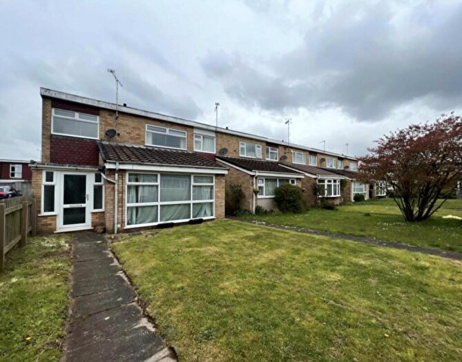 3 Bedroom End Of Terrace House To Rent In Fitzroy Close, Coventry, West Midlands, CV2