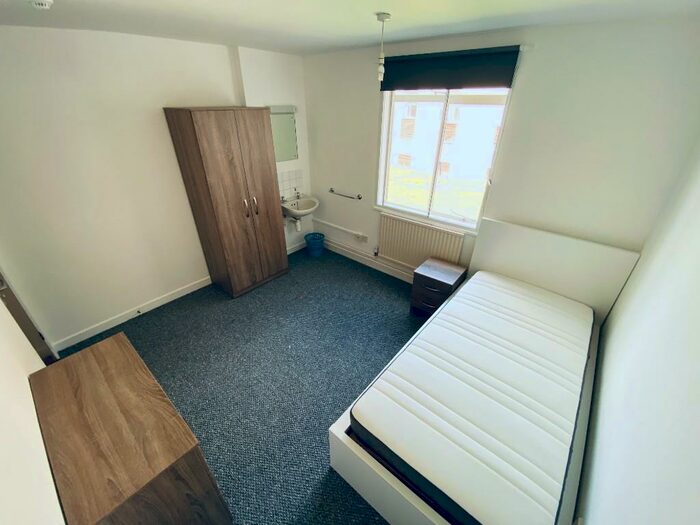 3 Bedroom Flat To Rent In Pearson Road, Ipswich, Suffolk, IP3