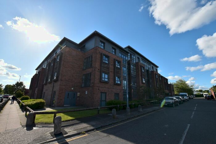 2 Bedroom Flat To Rent In Devonshire Road, Eccles, Manchester, M30