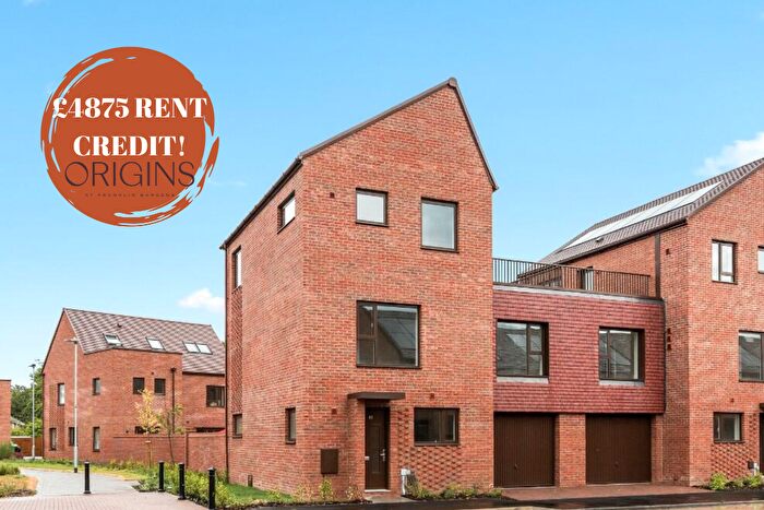 4 Bedroom Semi-Detached House To Rent In *Includes Weeks Rent Free!* Down House Drive, CB3