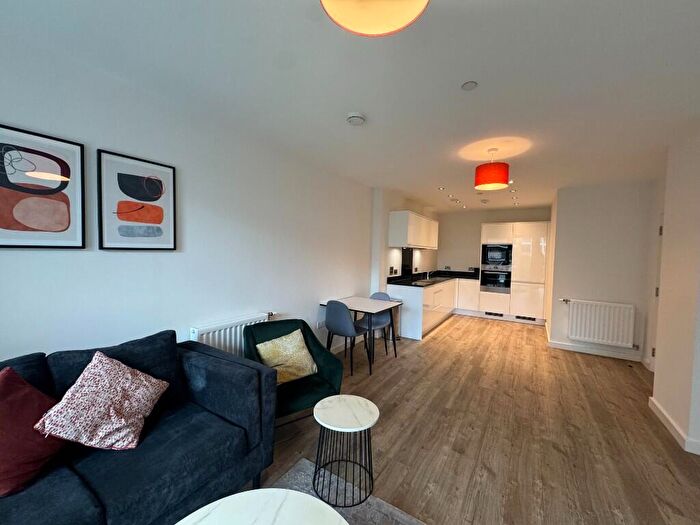 1 Bedroom Flat To Rent In Viscount House, Regency Heights, NW10