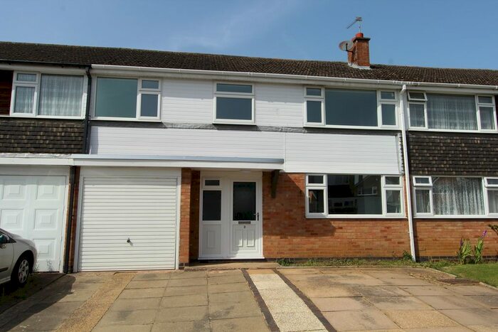 4 Bedroom Terraced House To Rent In Poplar Avenue, Lutterworth, LE17