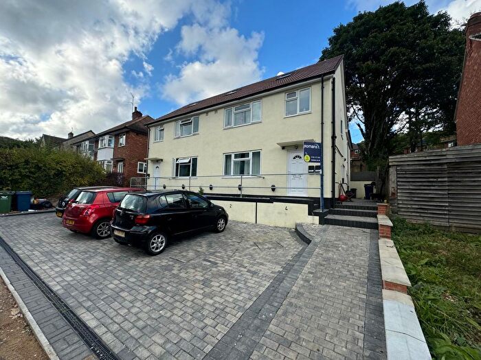 4 Bedroom Flat To Rent In Micklefield Road, High Wycombe, HP13