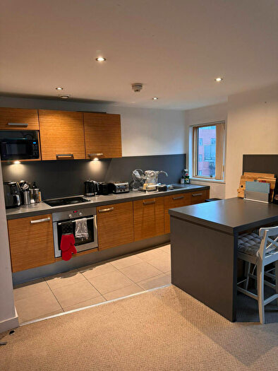 2 Bedroom Apartment To Rent In Lord Street, Manchester, Greater Manchester, M4