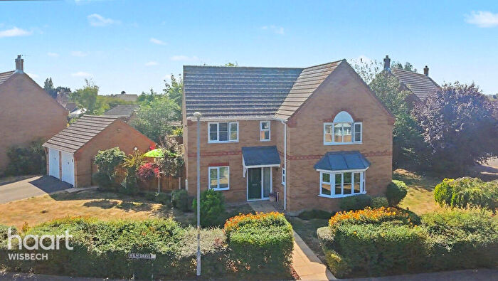4 Bedroom Detached House For Sale In Kiln Drive, Tydd St Mary, PE13