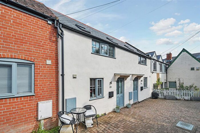 1 Bedroom Terraced House For Sale In New Park Street, Devizes, SN10