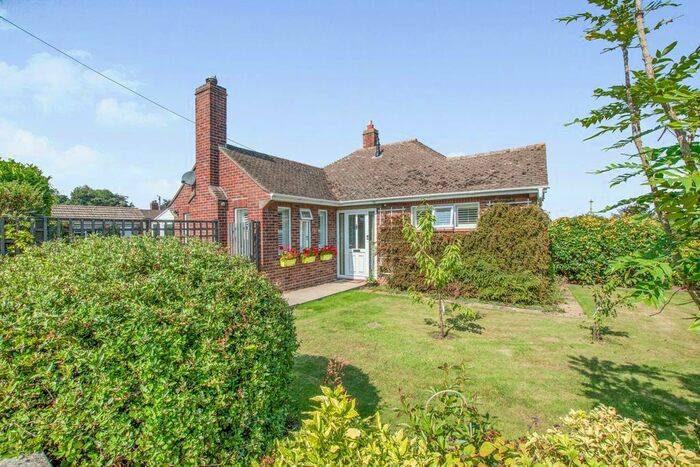 2 Bedroom Bungalow To Rent In Dixon Drive, Lowestoft, NR33