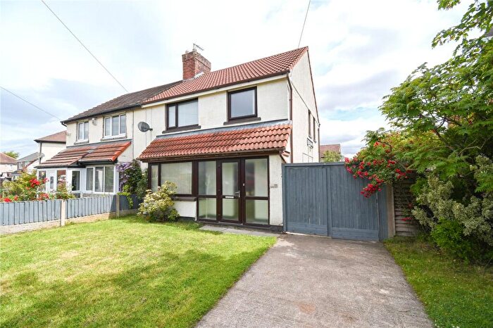3 Bedroom Semi-Detached House For Sale In Reeds Lane, Moreton, Wirral, CH46