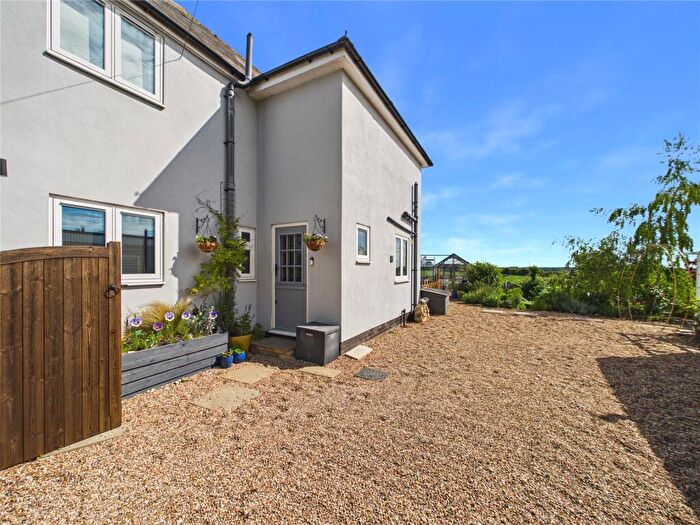 4 Bedroom Semi Detached House For Sale In Finch Hill, Bulmer, Sudbury, Essex, CO10