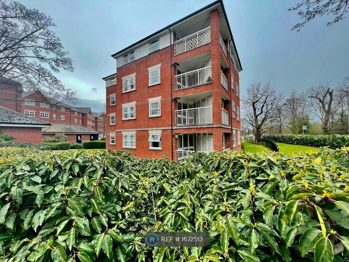 2 Bedroom Flat To Rent In Tooting, London, SW17